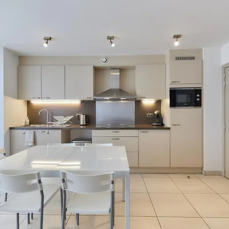 Apartamento Avalon 2-1 137 *